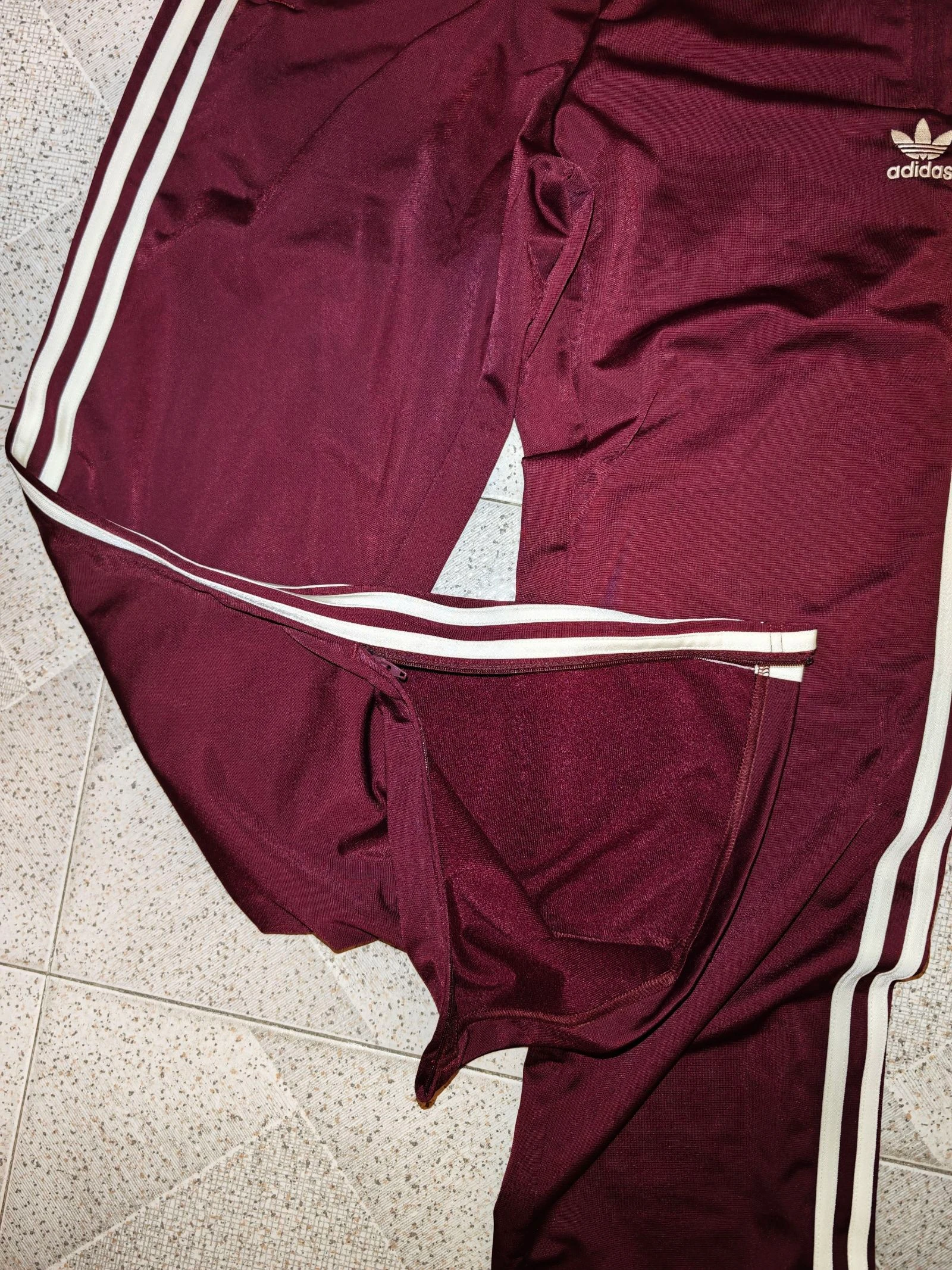 Pantalon bordeaux Adidas Firebird femme taille S – photo 3